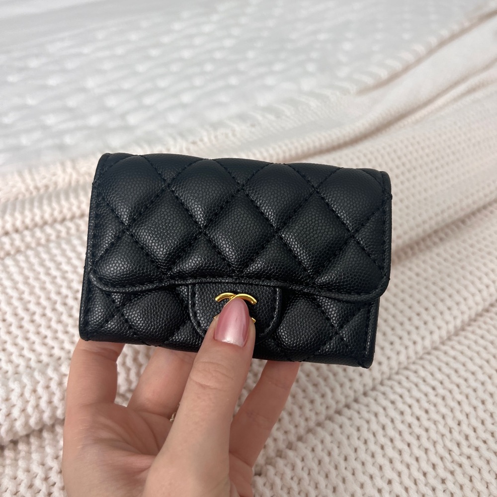 CC black wallet